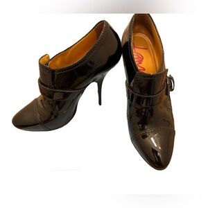 Lanvin Pattened Black leather platform high heels ankle booties | Size: EU 39